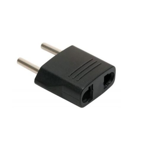 ADA18 Adaptador de Ficha Xtreme Americana a Común Negro