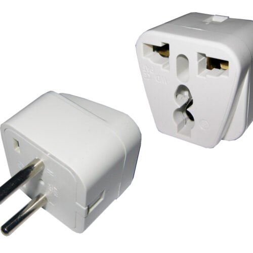 ADA48 Adaptador de Ficha Universal a 2 en Línea